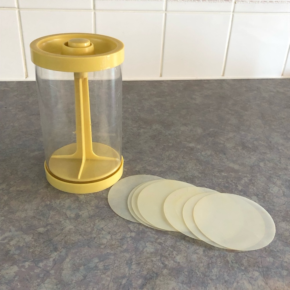 70's Plastic Hamburger Press - Burger Press - BBQ - Kitchen Tool -Kitchen Gadget
